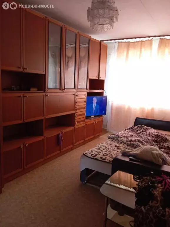 3-комнатная квартира: Молочное, Школьная улица, 1 (60 м) - Фото 1