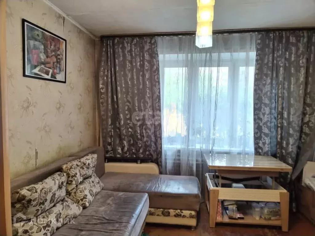 Продаётся 4-к квартира, 70.1 м - Фото 0