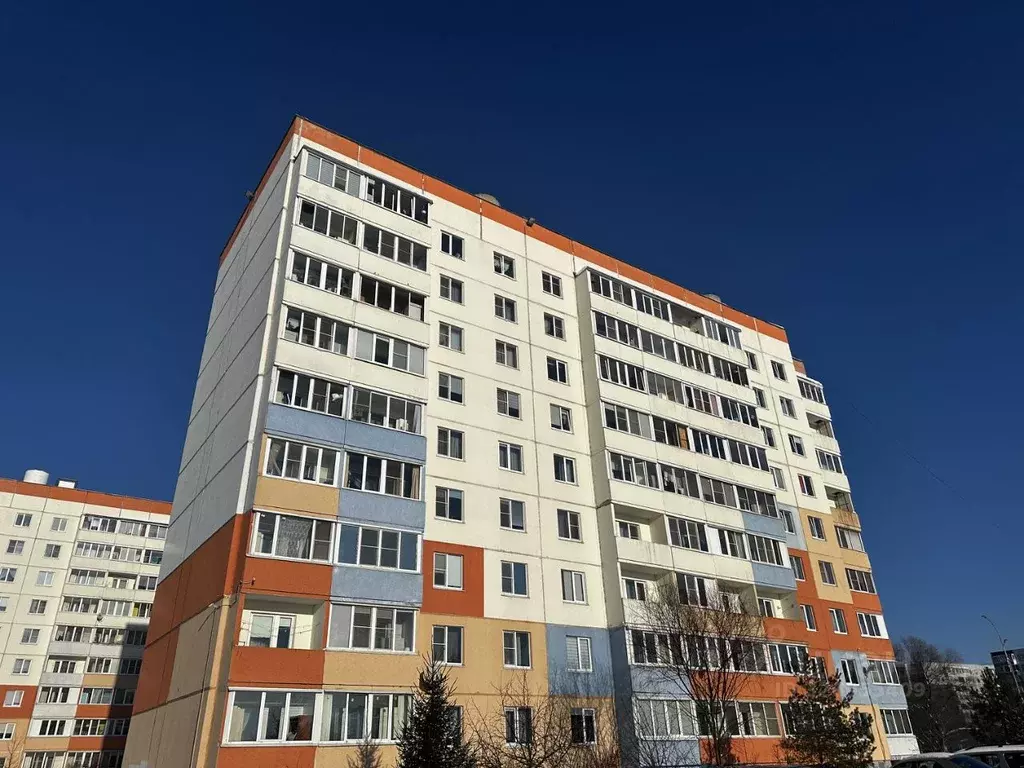 3-к кв. Новгородская область, Великий Новгород ул. Коровникова, 14 ... - Фото 1