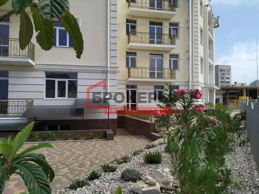 1-к кв. Севастополь проезд Колобова, 11 (49.6 м) - Фото 0