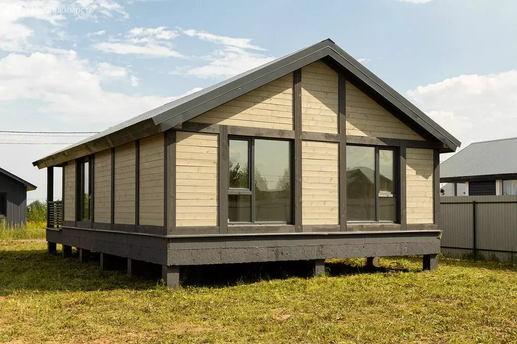 Дом в Завьяловский район, территория ТСН Красная Горка, Сливовая ... - Фото 1