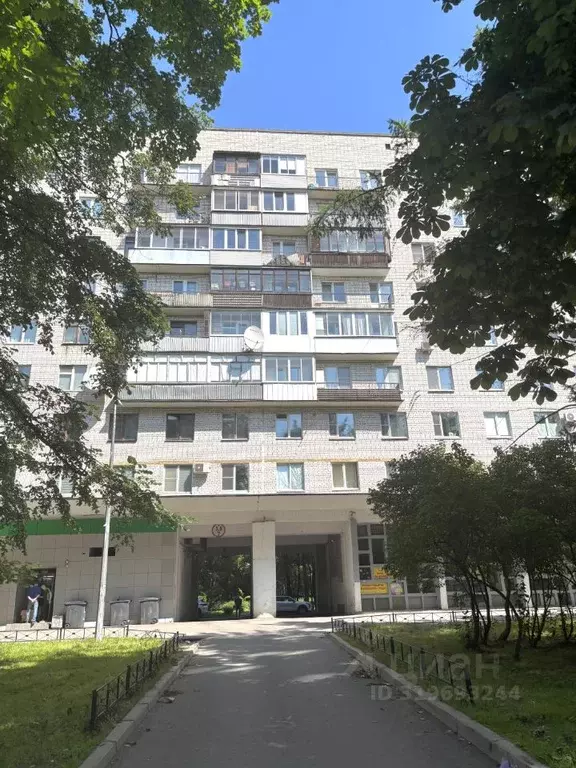 3-к кв. Санкт-Петербург 2-й Муринский просп., 10к1 (65.9 м) - Фото 0