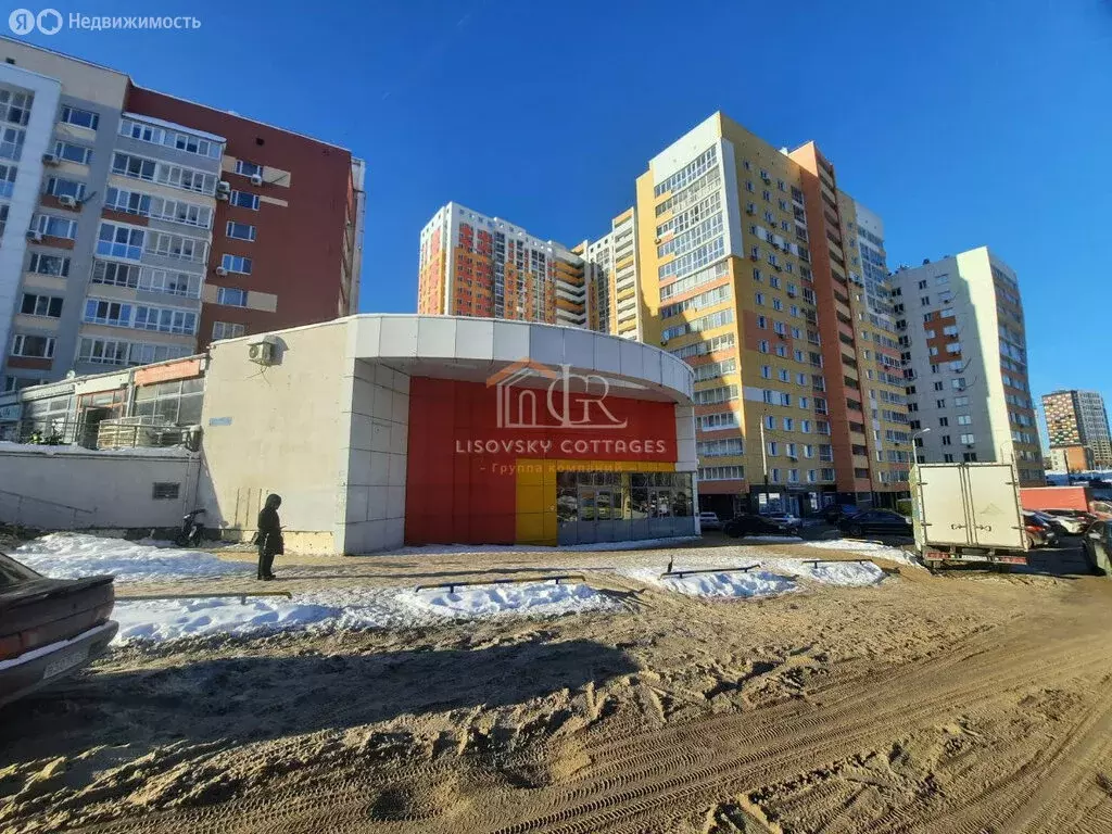 Торговая площадь (1424.6 м) - Фото 1