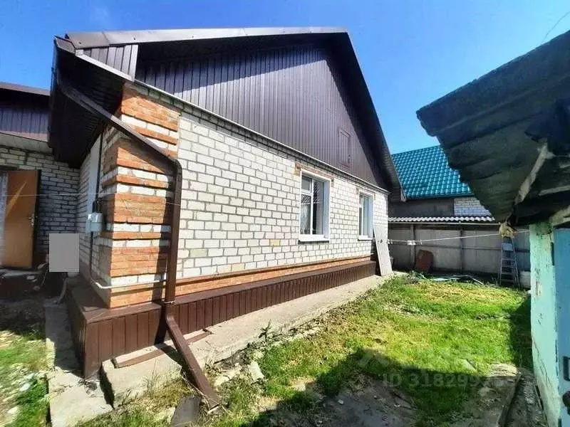 Дом в Белгородская область, Белгород Озерная ул. (93 м) - Фото 1