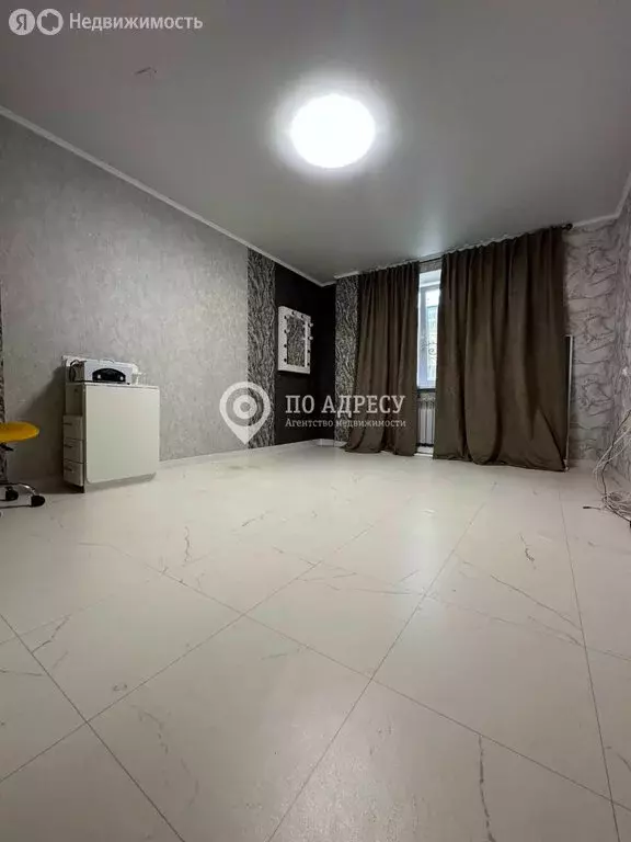 1-комнатная квартира: Саратов, Новоузенская улица, 200 (42 м) - Фото 1