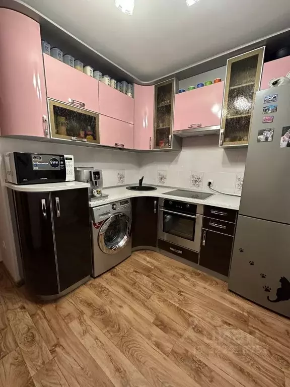 3-к кв. Омская область, Омск Московка мкр, ул. Молодогвардейская, 7/2 ... - Фото 1