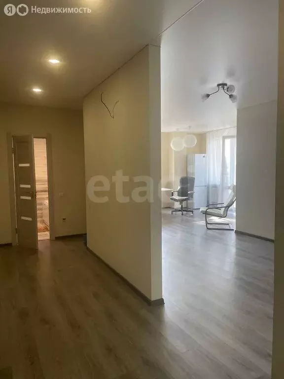 3-комнатная квартира: Ростов-на-Дону, Таганрогская улица, 132/2 (74 м) - Фото 0
