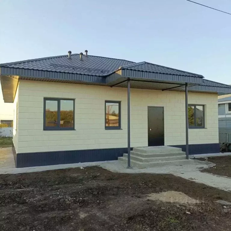 Дом в Самарская область, Новокуйбышевск городской округ, пос. Шмидта ... - Фото 1