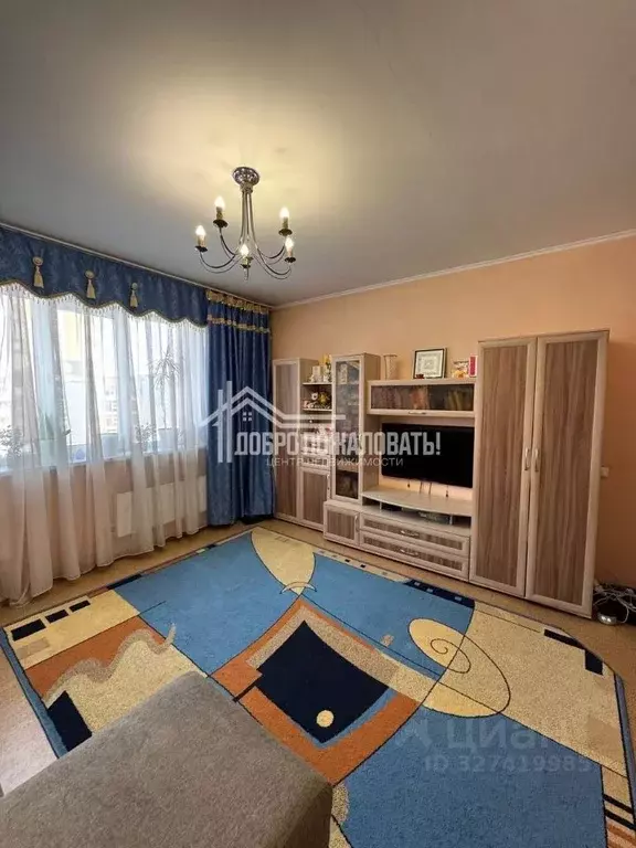 2-к кв. Хакасия, Абакан ул. Кирова, 105 (56.2 м) - Фото 1