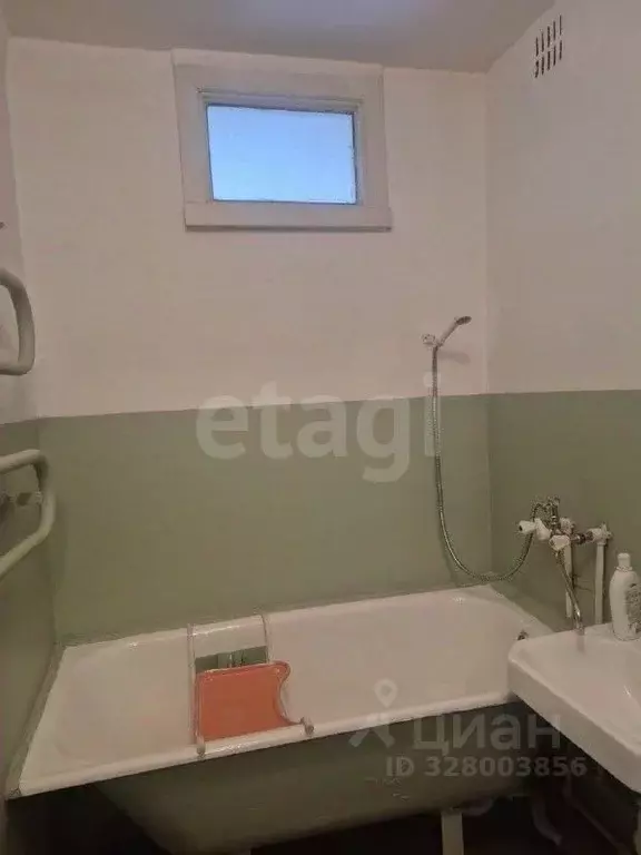 1-к кв. Омская область, Омск Заозерный мкр, просп. Менделеева, 6 (31.1 ... - Фото 0