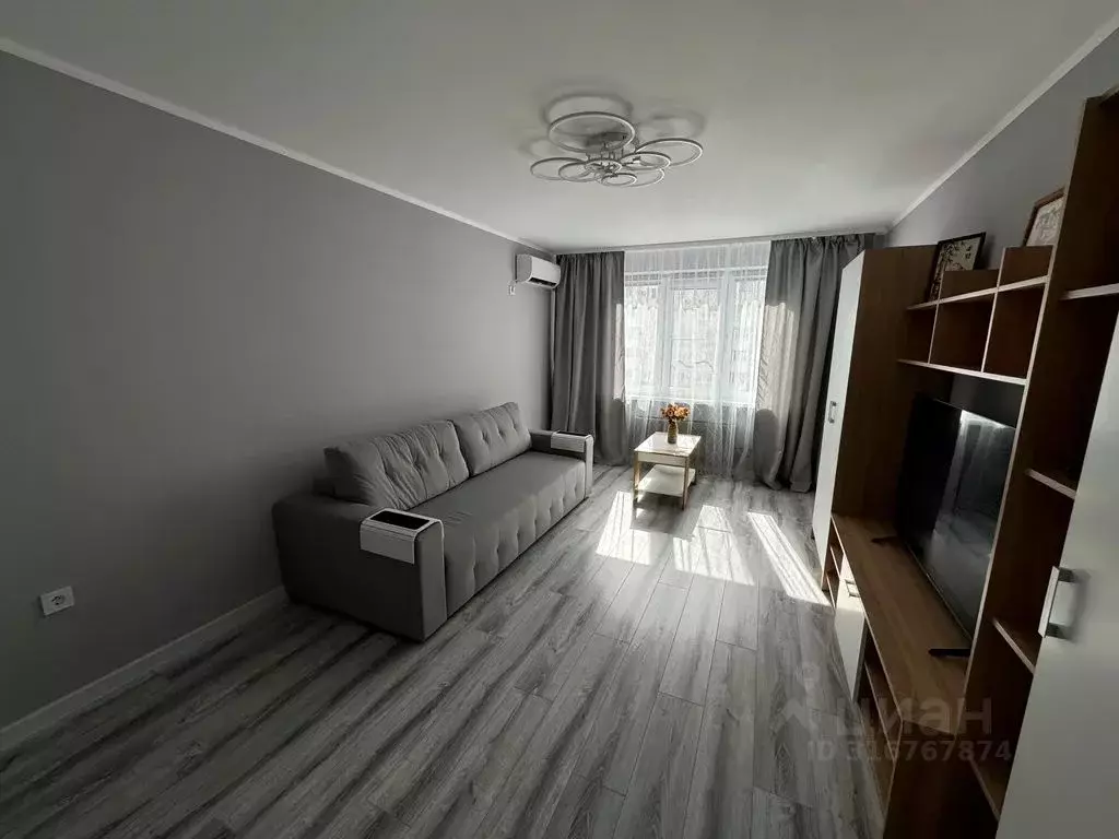 2-к кв. Краснодарский край, Новороссийск ул. Мурата Ахеджака, 22 (65.0 ... - Фото 0