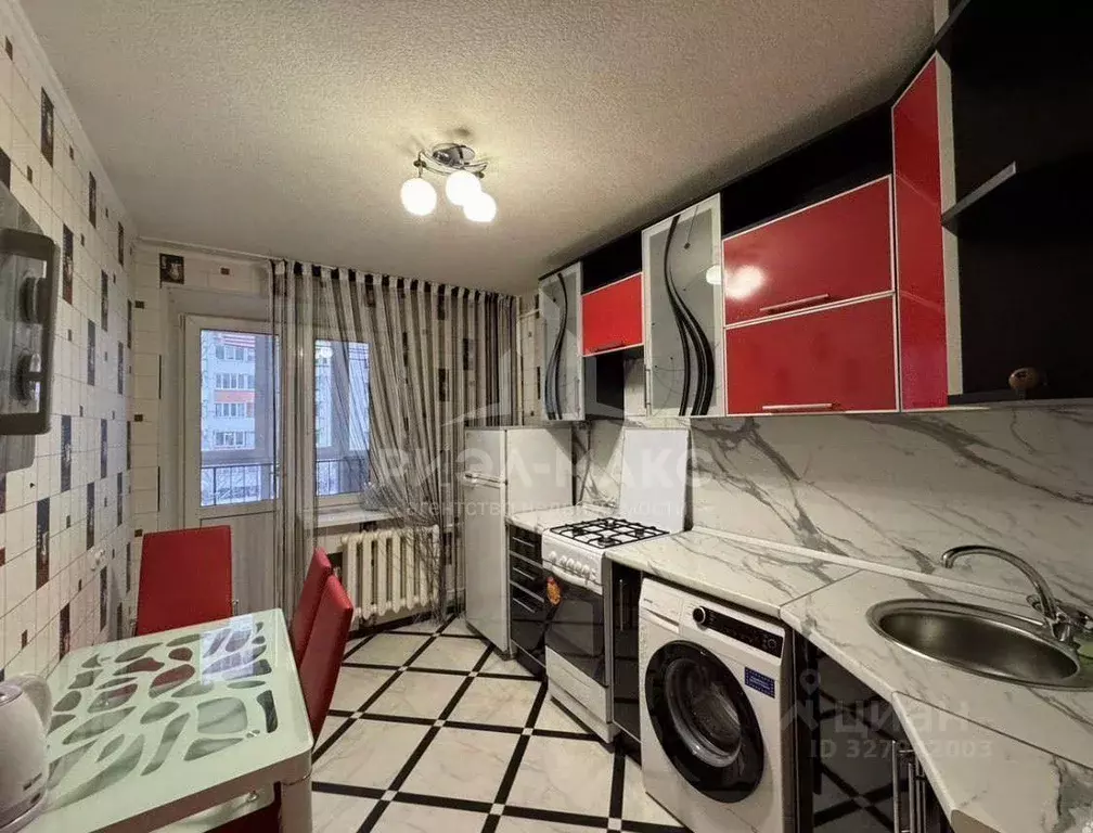 1-к кв. Брянская область, Брянск ул. Романа Брянского, 14 (36.0 м) - Фото 2