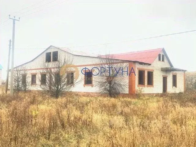 Коттедж в Белгородская область, Новооскольский муниципальный округ, с. ... - Фото 1