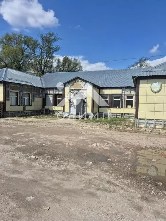 Торговая площадь в Вологодская область, Сокол ул. Калинина, 28 (301 м) - Фото 1
