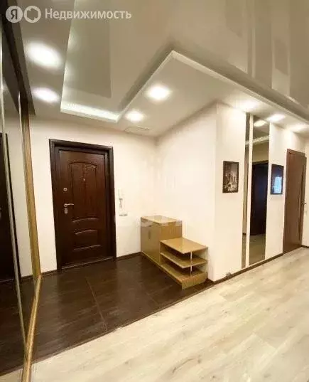 4-комнатная квартира: Воронеж, бульвар Победы, 9 (98 м) - Фото 1