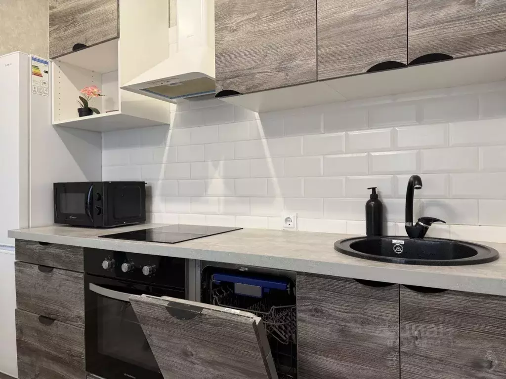 2-к кв. Тульская область, Тула ул. Генерала Маргелова, 3к3 (45.0 м) - Фото 1