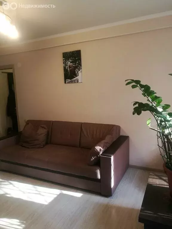 3-комнатная квартира: Пятигорск, Московская улица, 66 (50 м) - Фото 1