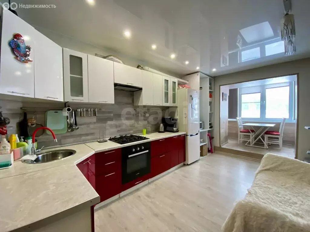 2-комнатная квартира: Коряжма, улица имени А.Г. Глейха, 16А (58.5 м) - Фото 1