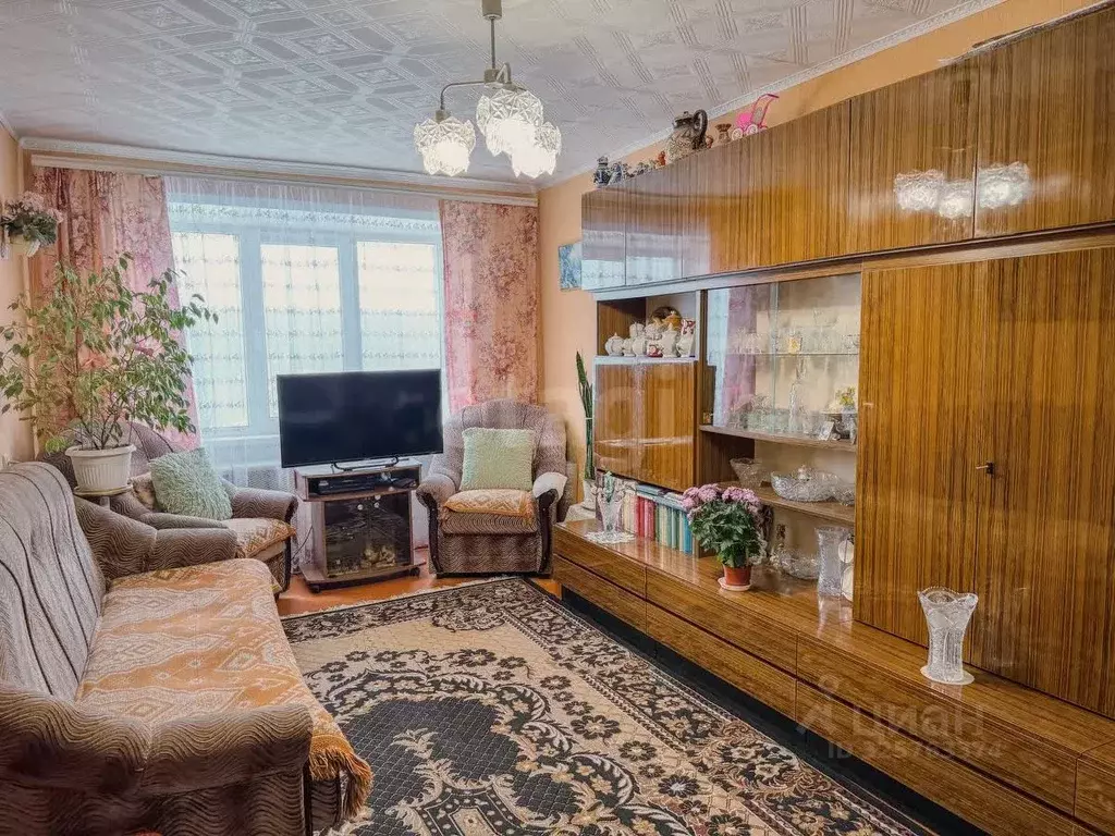 3-к кв. Смоленская область, Ярцево ул. Энтузиастов, 31 (60.7 м) - Фото 1