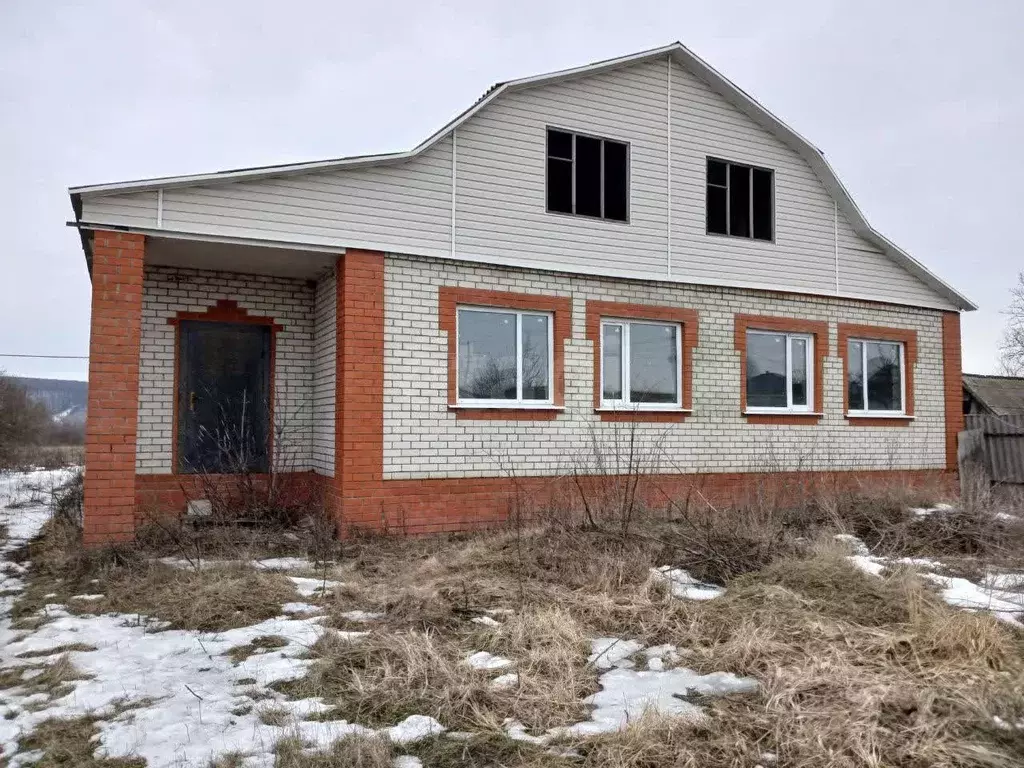 Дом в Белгородская область, Валуйский муниципальный округ, с. Мандрово ... - Фото 1