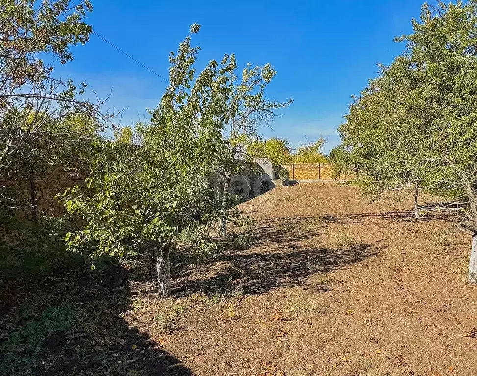 Дом в Крым, Первомайский район, с. Гришино ул. Советская (99 м) - Фото 1