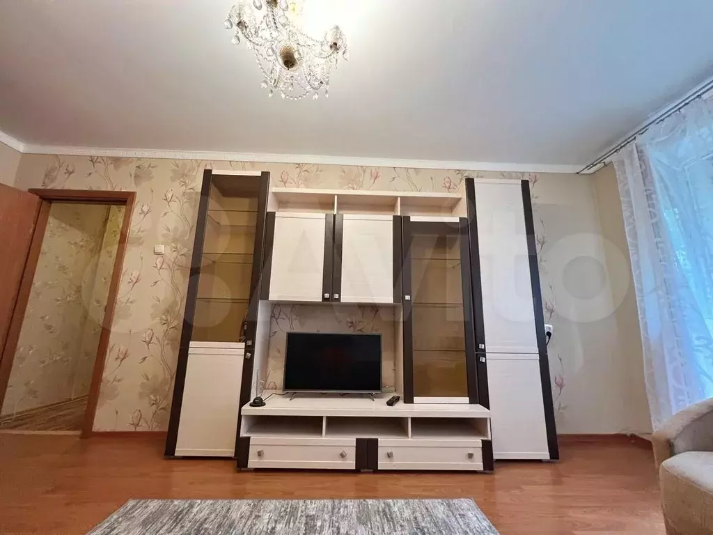 2-к. квартира, 50 м, 5/5 эт. - Фото 1