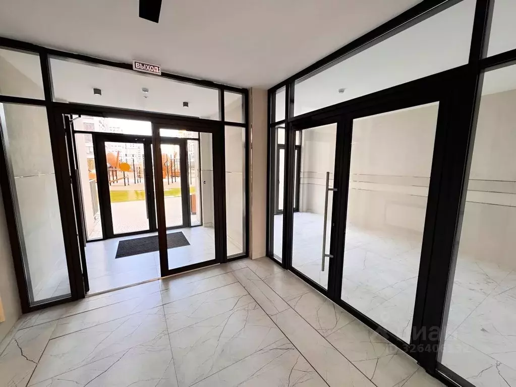 3-к кв. Алтайский край, Барнаул ул. Имени В.Т. Христенко, 2к3 (84.3 м) - Фото 2