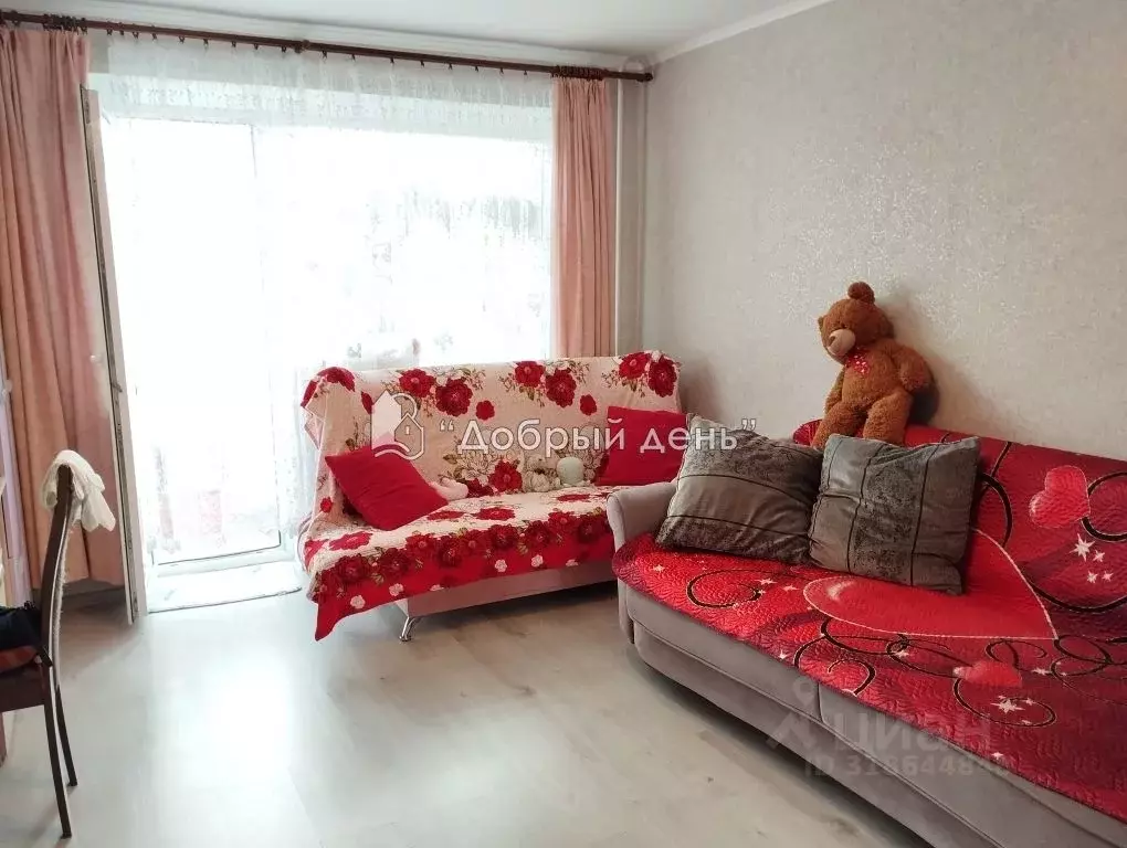 2-к кв. Калининградская область, Советск ул. Пятницкого, 1 (46.6 м) - Фото 0