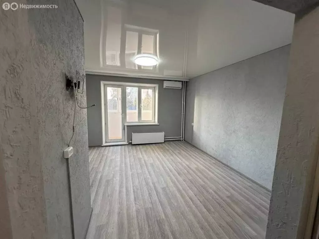 Квартира-студия: Челябинск, улица Скульптора Головницкого, 4 (23 м) - Фото 0