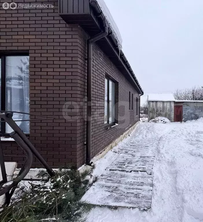 Дом в Тульская область, городской округ Тула, деревня Медвенка (100 м) - Фото 1