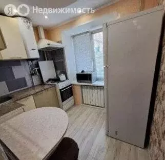 3-комнатная квартира: Пенза, проспект Победы, 15 (57 м) - Фото 1