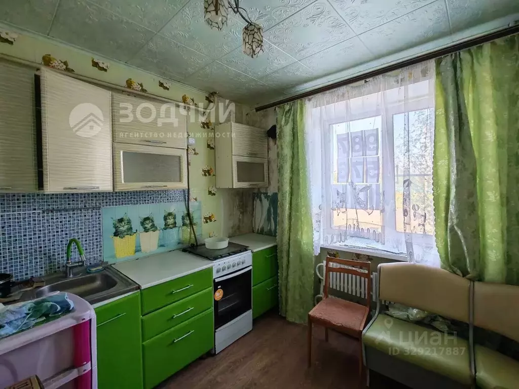 2-к кв. Чувашия, Канаш ул. 30 лет Победы, 106 (48.3 м) - Фото 1