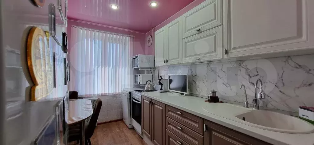 3-к. квартира, 60,5 м, 4/5 эт. - Фото 0