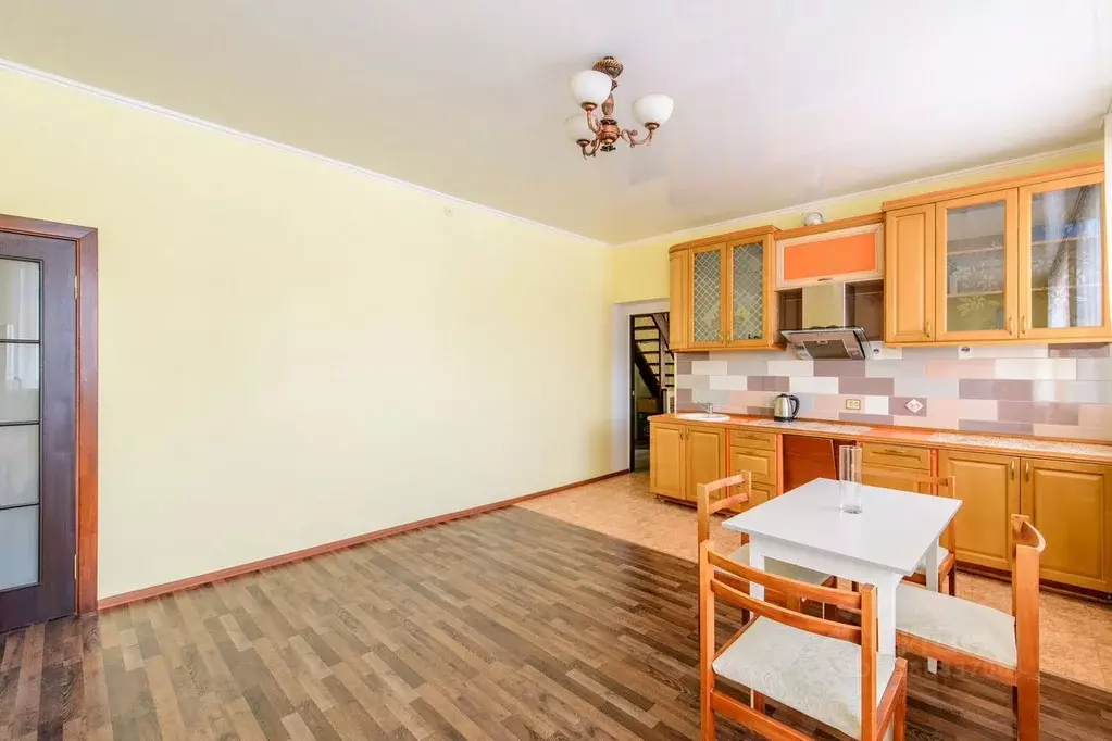5-к кв. Томская область, Томск Водяная ул., 45 (150.0 м) - Фото 1