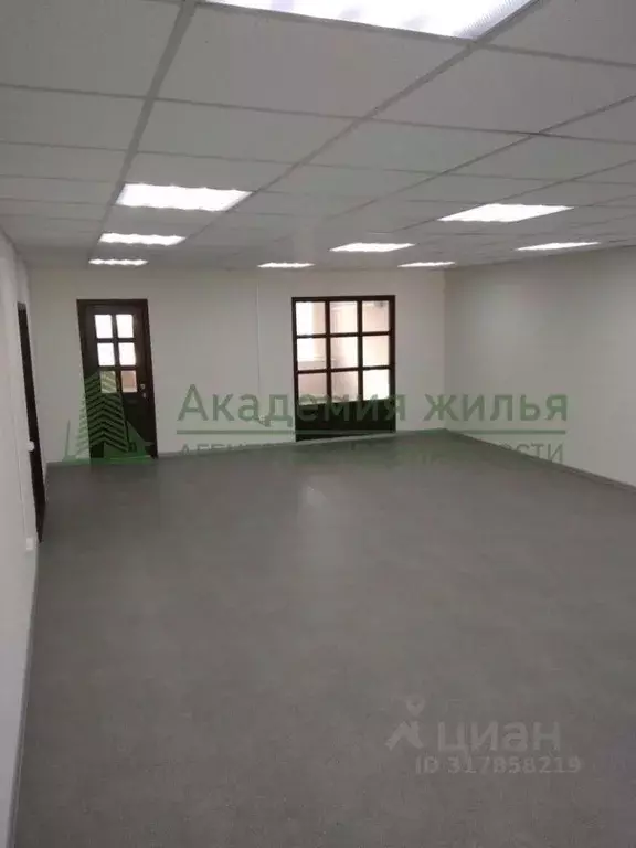 Помещение свободного назначения в Саратовская область, Саратов ... - Фото 1