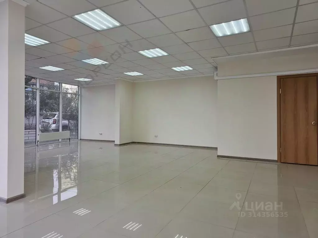 Помещение свободного назначения в Краснодарский край, Краснодар ул. ... - Фото 1