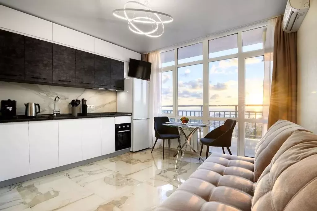 2-к кв. Краснодарский край, Сочи Светлана мкр, ул. Депутатская, 10 ... - Фото 1