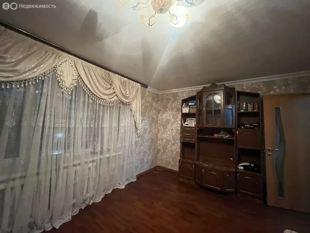 2-комнатная квартира: посёлок Спутник, 54 (54 м) - Фото 1