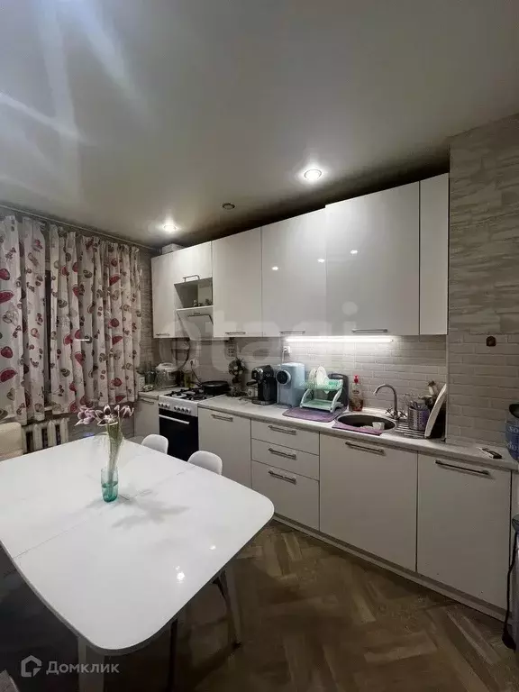 Продаётся 3-к квартира, 63.9 м - Фото 0