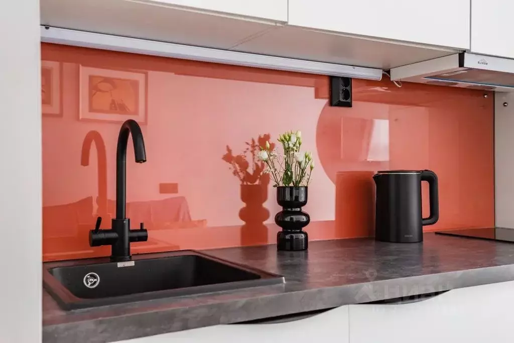 Комната Санкт-Петербург 7-я Васильевского острова линия, 62к2 - Фото 2