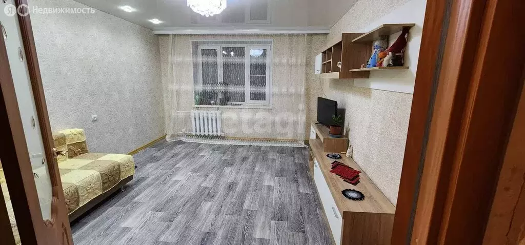 3-комнатная квартира: Комсомольск-на-Амуре, микрорайон Дружба, 14 (64 ... - Фото 0