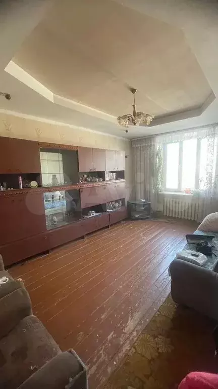 Комната 20 м в 3-к., 3/3 эт. - Фото 1
