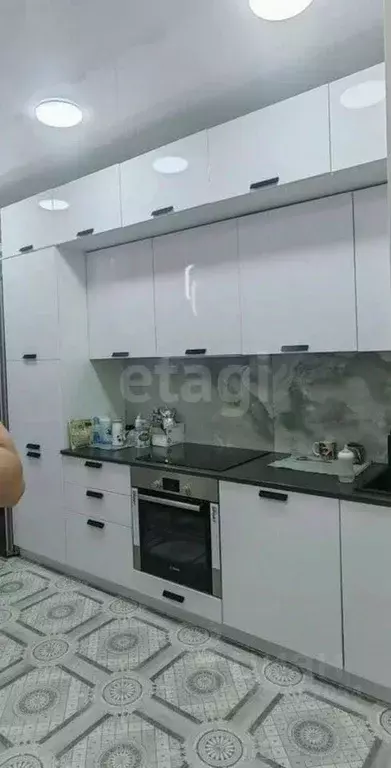 2-к кв. Тюменская область, Тюмень ул. Газовиков, 65 (57.3 м) - Фото 1