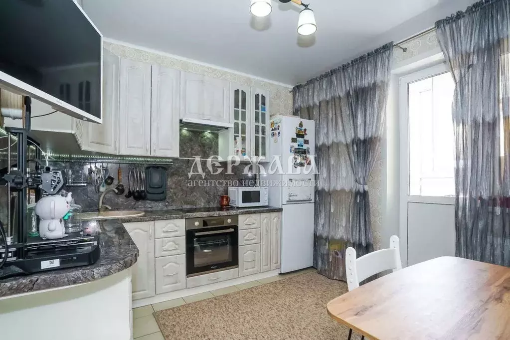 1-к кв. Белгородская область, Старый Оскол Степной мкр, 31 (43.8 м) - Фото 1