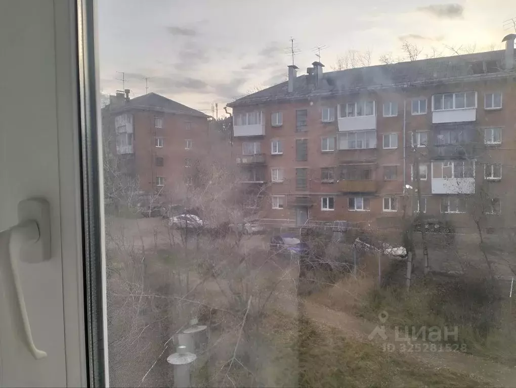 3-к кв. Свердловская область, Дегтярск ул. Уральских Танкистов, 14 ... - Фото 1