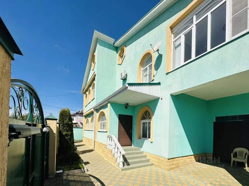 Дом в Ставропольский край, Ставрополь ул. Зодчих, 9 (288 м) - Фото 2