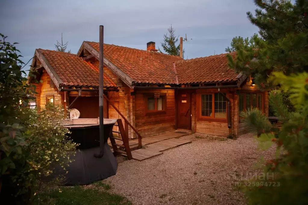 Дом в Калининградская область, Черняховский муниципальный округ, пос. ... - Фото 1