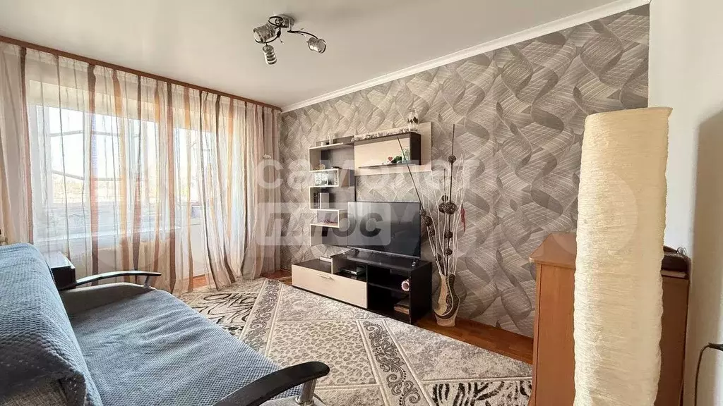 3-к. квартира, 56 м, 2/3 эт. - Фото 0