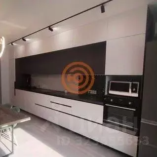 3-к кв. Тюменская область, Тюмень ул. 50 лет Октября, 57А (95.0 м) - Фото 2