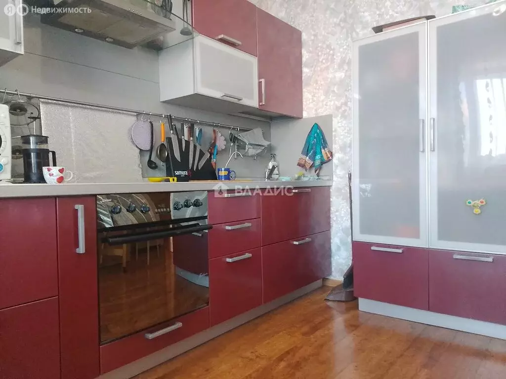 3-комнатная квартира: Благовещенск, Амурская улица, 230 (84.8 м) - Фото 2